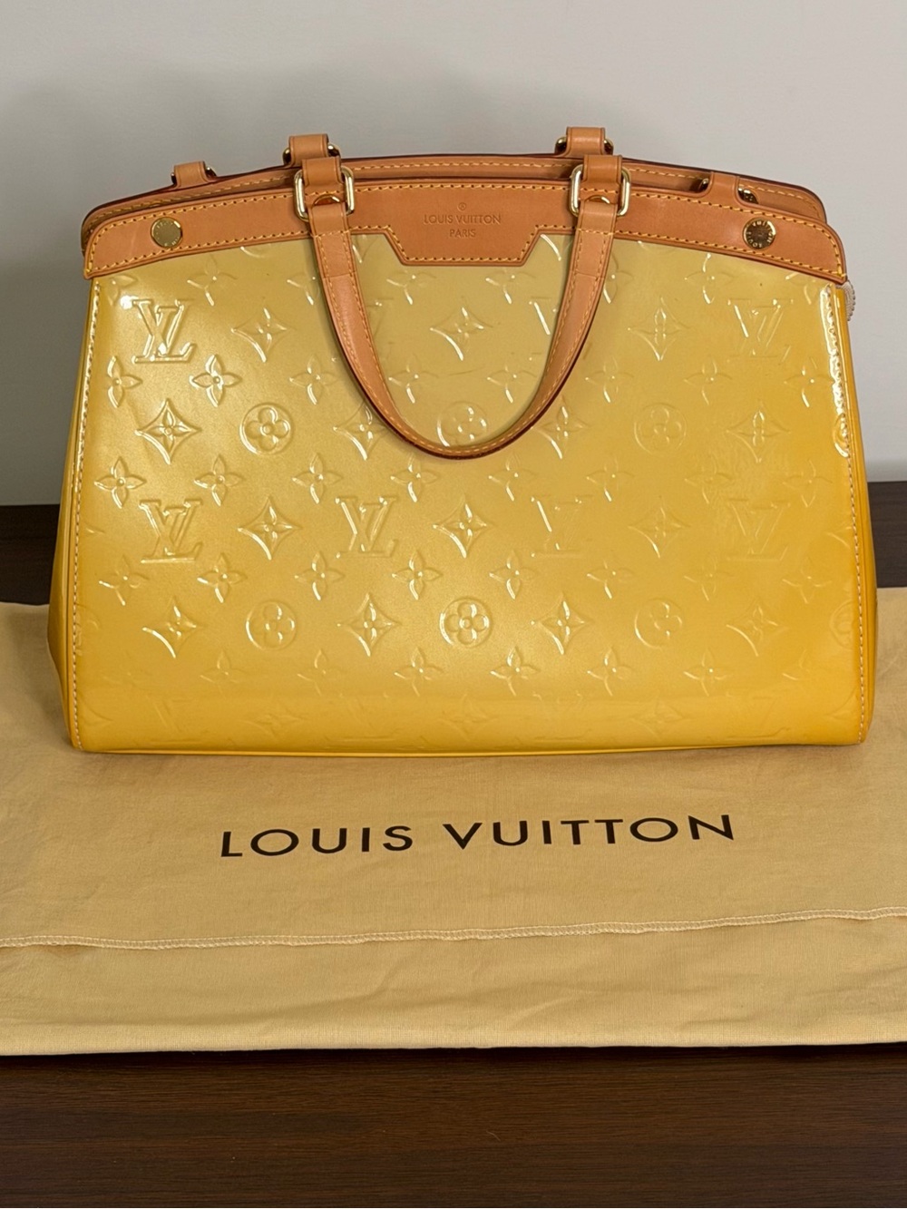 Louis Vuitton Brea MM Vernis Yellow Gradient Satchel w/ Strap Authentic